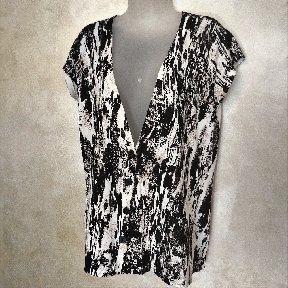 Light Cap Sleeve Cardigan by Kasper NWT M
